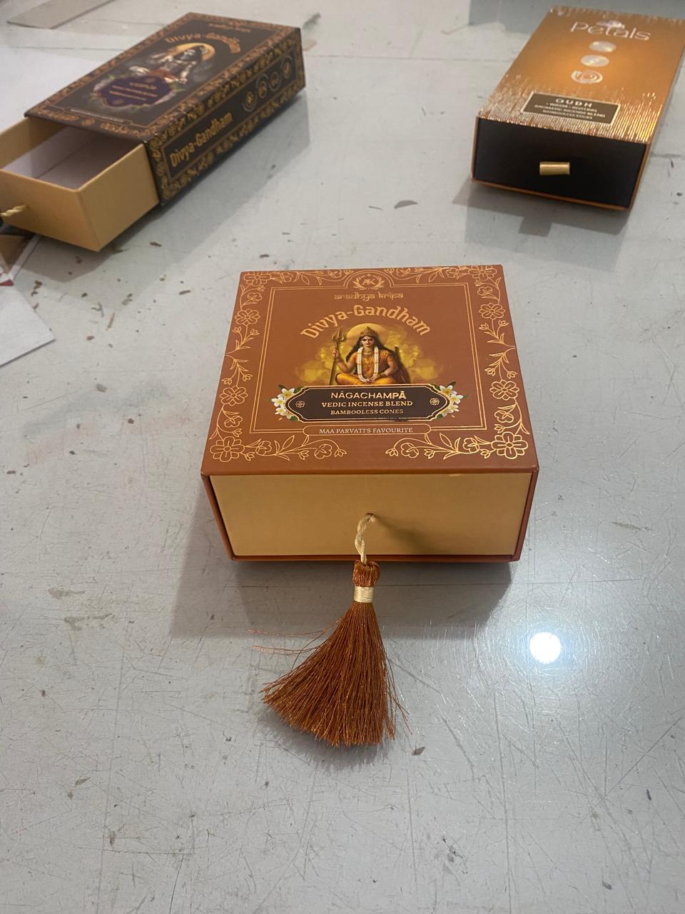 Premium Kappa Box